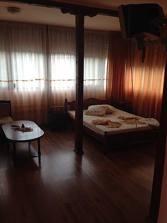 Guest House Ambrozia كوتيل المظهر الخارجي الصورة